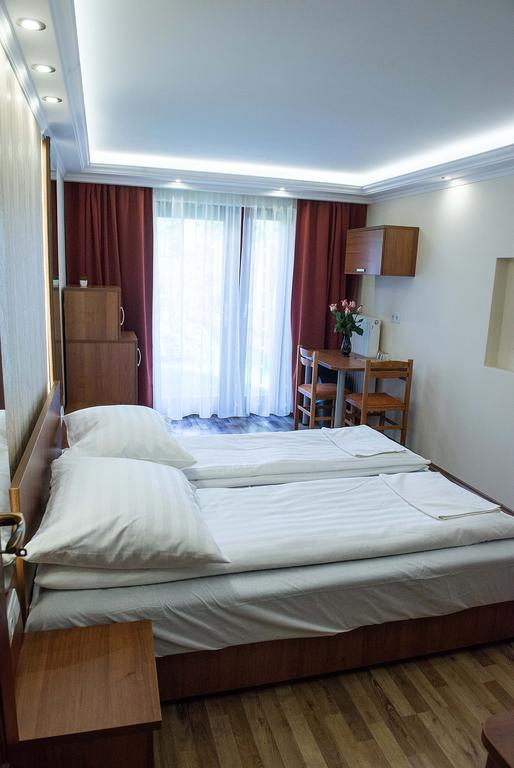 Appartamento BL.Apartmanház II. Szeged Esterno foto
